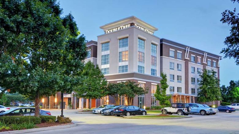 <b>DoubleTree by Hilton Baton Rouge Exterior</b>. Images powered by <a href="https://iceportal.shijigroup.com/" title="IcePortal" target="_blank">IcePortal</a>.