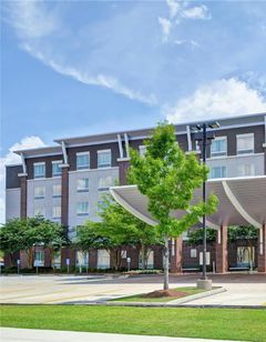 DoubleTree by Hilton Baton Rouge