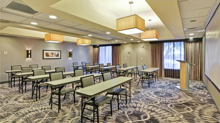 DoubleTree by Hilton Baton Rouge Meeting