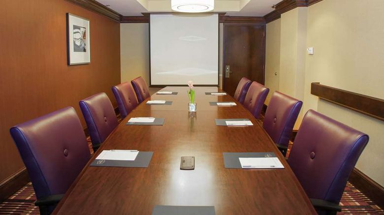 <b>Hampton Inn Baton Rouge I10 & College Dr Meeting</b>. Images powered by <a href="https://iceportal.shijigroup.com/" title="IcePortal" target="_blank">IcePortal</a>.