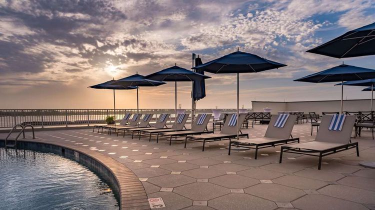 Hilton Baton Rouge Capitol Center Pool