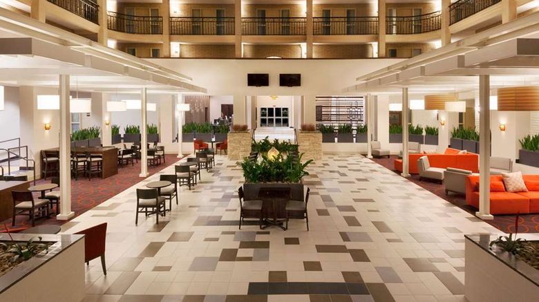 <b>Embassy Suites by Hilton Baton Rouge Lobby</b>. Images powered by <a href="https://iceportal.shijigroup.com/" title="IcePortal" target="_blank">IcePortal</a>.