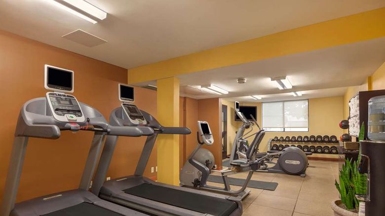 <b>Embassy Suites by Hilton Baton Rouge Health</b>. Images powered by <a href="https://iceportal.shijigroup.com/" title="IcePortal" target="_blank">IcePortal</a>.