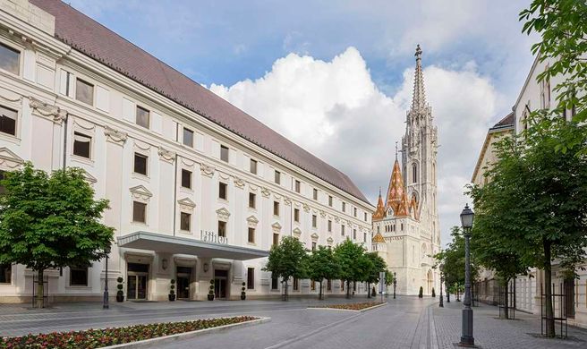 Hilton Budapest Exterior