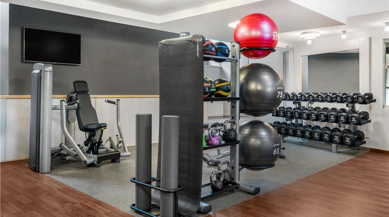 <b>Hilton Budapest Health</b>. Images powered by <a href="https://iceportal.shijigroup.com/" title="IcePortal" target="_blank">IcePortal</a>.