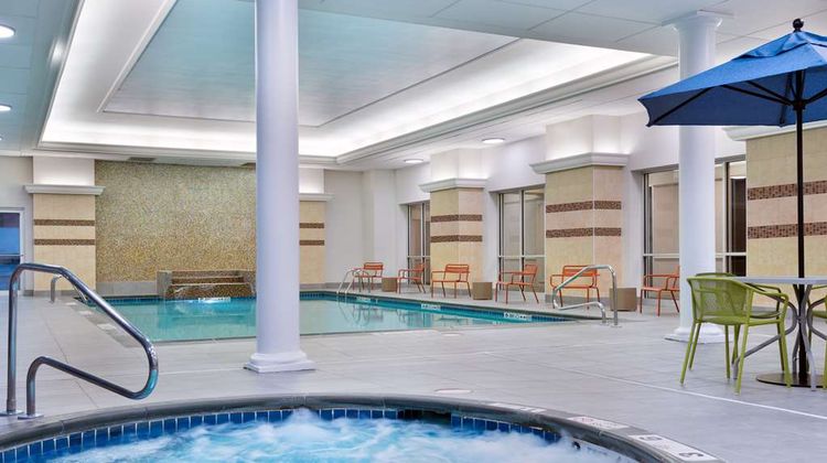 Hampton Inn & Suites Buffalo Downtown Pool