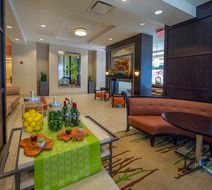Hilton Garden Inn Buffalo Downtown Lobby