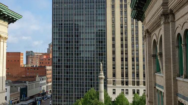 Hilton Garden Inn Buffalo Downtown Exterior