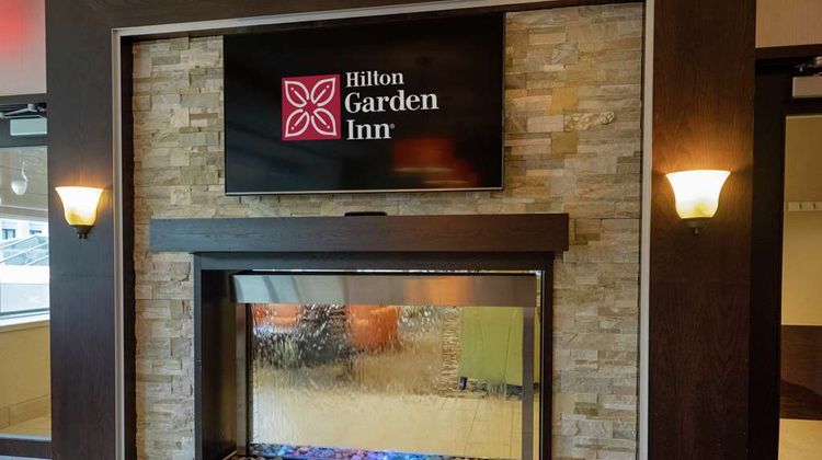 Hilton Garden Inn Buffalo Downtown Lobby