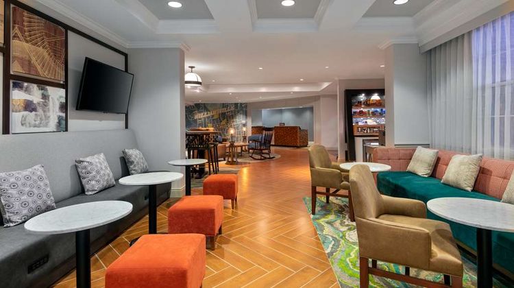 Hampton Inn Buffalo-Williamsville Lobby