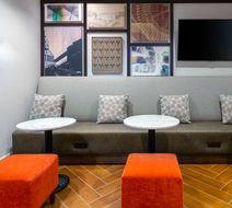 Hampton Inn Buffalo-Williamsville Lobby