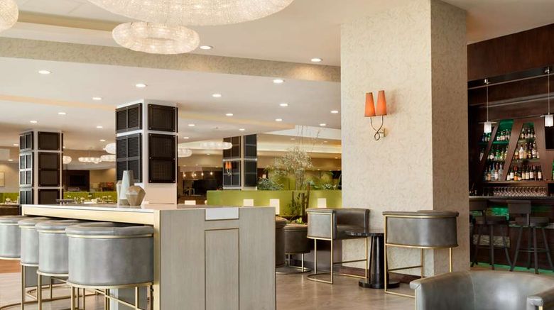 <b>Embassy Suites Los Angeles - Glendale Lobby</b>. Images powered by <a href="https://iceportal.shijigroup.com/" title="IcePortal" target="_blank">IcePortal</a>.