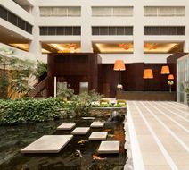 Embassy Suites Los Angeles - Glendale Lobby