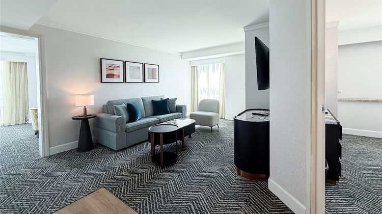 Embassy Suites Los Angeles - Glendale Room
