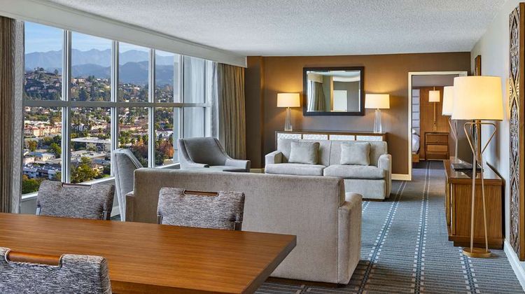 Hilton Los Angeles North/Glendale Room