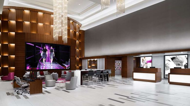 <b>Hilton Woodland Hills/Los Angeles Lobby</b>. Images powered by <a href="https://iceportal.shijigroup.com/" title="IcePortal" target="_blank">IcePortal</a>.