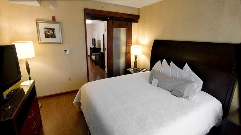 <b>Hilton Garden Inn Aberdeen Room</b>. Images powered by <a href="https://iceportal.shijigroup.com/" title="IcePortal" target="_blank">IcePortal</a>.