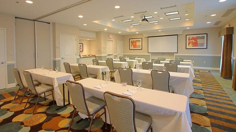 <b>Hilton Garden Inn Aberdeen Meeting</b>. Images powered by <a href="https://iceportal.shijigroup.com/" title="IcePortal" target="_blank">IcePortal</a>.