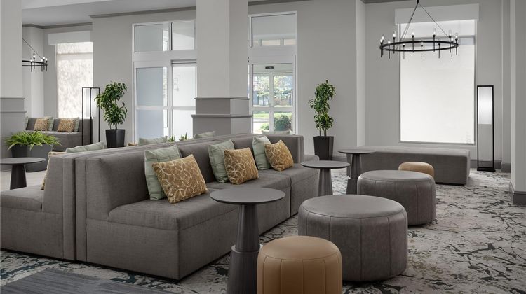 Hilton Garden Inn Annapolis Lobby