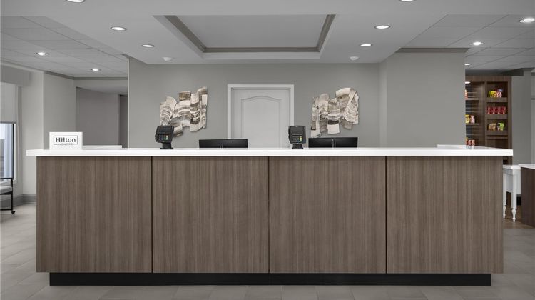 Hilton Garden Inn Annapolis Lobby
