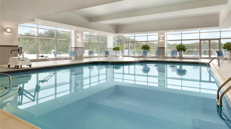 Hilton Baltimore BWI Airport Pool