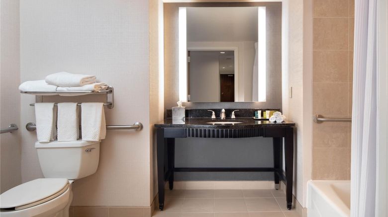 <b>Hilton Baltimore Room</b>. Images powered by <a href="https://iceportal.shijigroup.com/" title="IcePortal" target="_blank">IcePortal</a>.