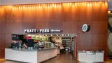 <b>Hilton Baltimore Restaurant</b>. Images powered by <a href="https://iceportal.shijigroup.com/" title="IcePortal" target="_blank">IcePortal</a>.