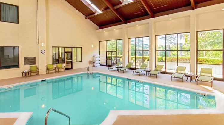 Doubletree by Hilton Hotel Columbia Pool