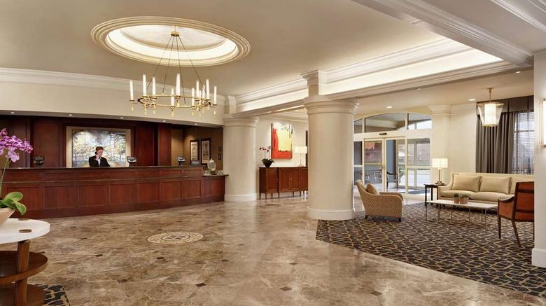<b>Hilton Columbia Center Lobby</b>. Images powered by <a href="https://iceportal.shijigroup.com/" title="IcePortal" target="_blank">IcePortal</a>.