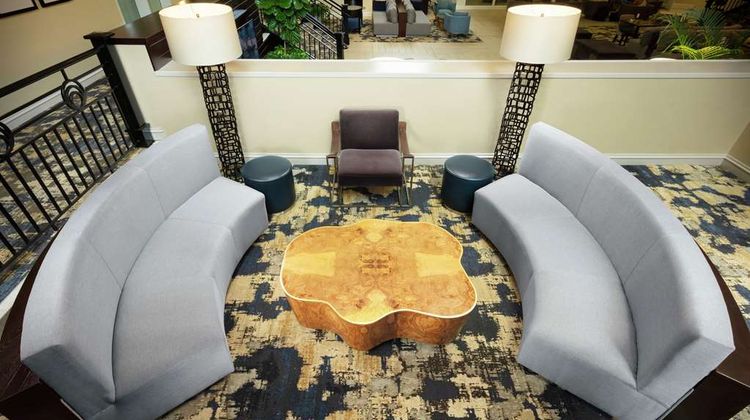 DoubleTree by Hilton Columbia Lobby