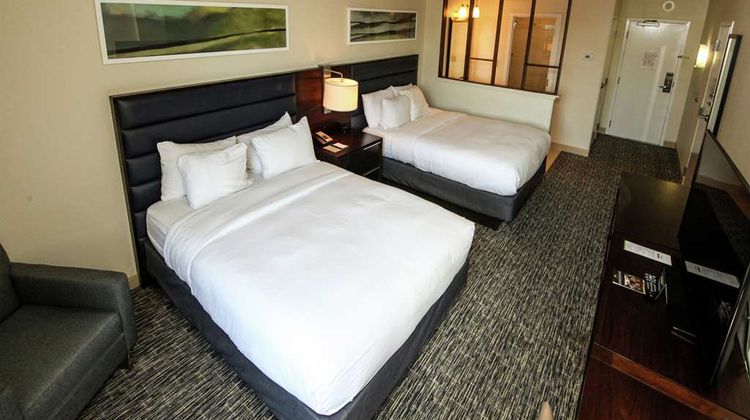 DoubleTree by Hilton Columbia Room