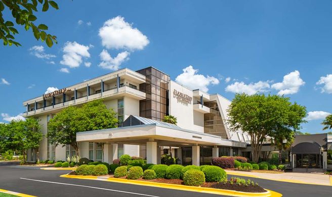 DoubleTree by Hilton Columbia Exterior