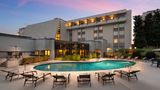 <b>DoubleTree by Hilton Columbia Pool</b>. Images powered by <a href="https://iceportal.shijigroup.com/" title="IcePortal" target="_blank">IcePortal</a>.