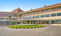Hilton Pyramids Golf