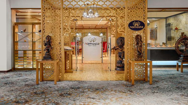 <b>Ramses Hilton Restaurant</b>. Images powered by <a href="https://iceportal.shijigroup.com/" title="IcePortal" target="_blank">IcePortal</a>.