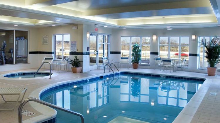 Hilton Garden Inn Akron-Canton Airport Pool