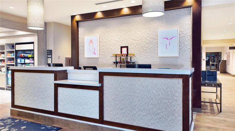 Hilton Garden Inn Akron Lobby