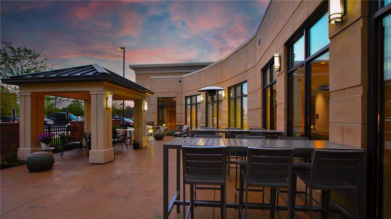 <b>Hilton Garden Inn Akron Exterior</b>. Images powered by <a href="https://iceportal.shijigroup.com/" title="IcePortal" target="_blank">IcePortal</a>.
