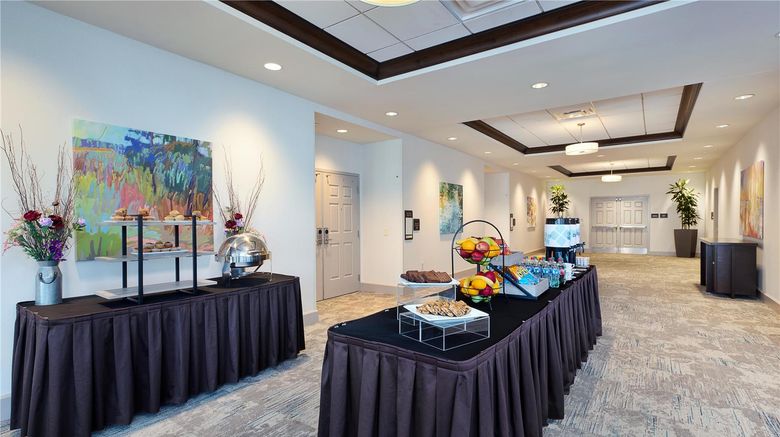 <b>Hilton Garden Inn Akron Meeting</b>. Images powered by <a href="https://iceportal.shijigroup.com/" title="IcePortal" target="_blank">IcePortal</a>.