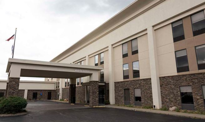Hampton Inn Akron-Kent Area Exterior