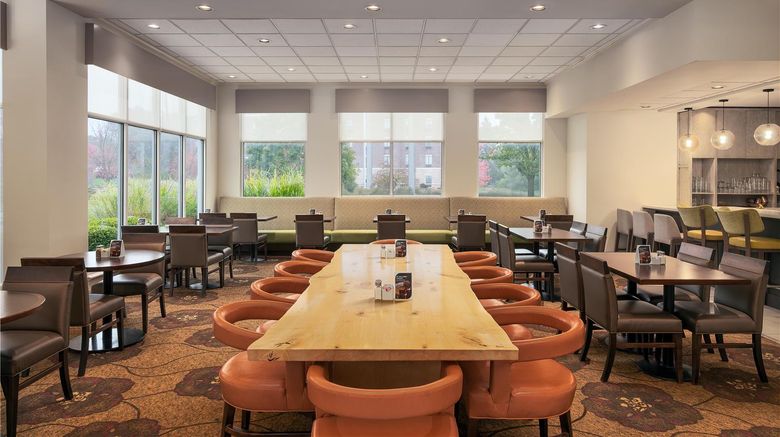 <b>Hilton Garden Inn Wooster Restaurant</b>. Images powered by <a href="https://iceportal.shijigroup.com/" title="IcePortal" target="_blank">IcePortal</a>.