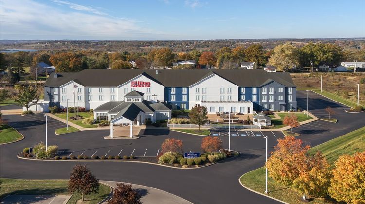 Hilton Garden Inn Wooster Exterior