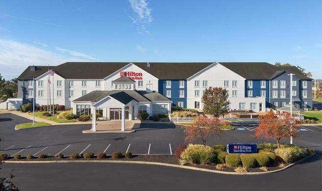 Hilton Garden Inn Wooster Exterior