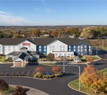 Hilton Garden Inn Wooster Exterior