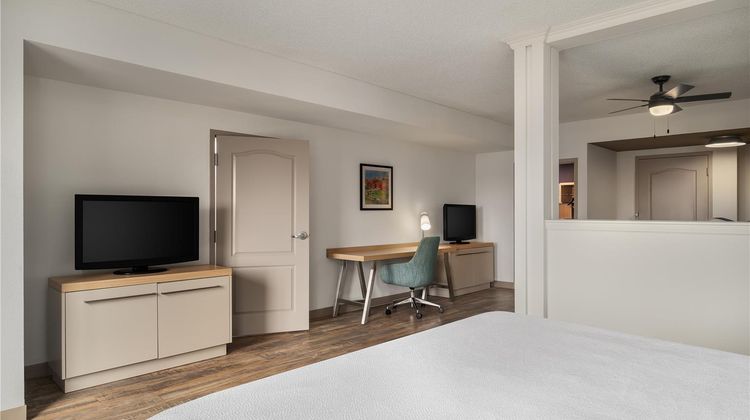 Hilton Garden Inn Wooster Room