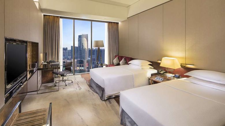 <b>Hilton Guangzhou Tianhe Room</b>. Images powered by <a href="https://iceportal.shijigroup.com/" title="IcePortal" target="_blank">IcePortal</a>.