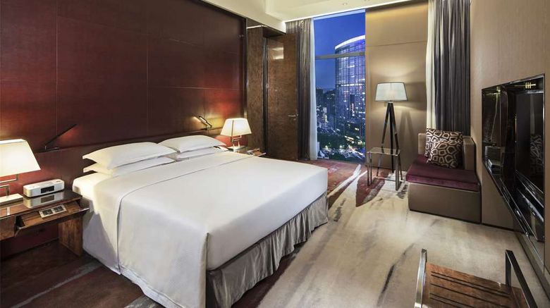 <b>Hilton Guangzhou Tianhe Room</b>. Images powered by <a href="https://iceportal.shijigroup.com/" title="IcePortal" target="_blank">IcePortal</a>.