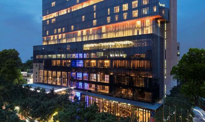 Hilton Guangzhou Tianhe Exterior