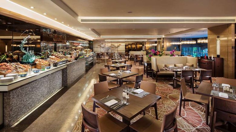 <b>Hilton Guangzhou Tianhe Restaurant</b>. Images powered by <a href="https://iceportal.shijigroup.com/" title="IcePortal" target="_blank">IcePortal</a>.