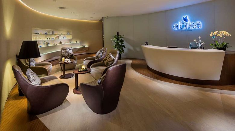 <b>Hilton Guangzhou Tianhe Recreation</b>. Images powered by <a href="https://iceportal.shijigroup.com/" title="IcePortal" target="_blank">IcePortal</a>.